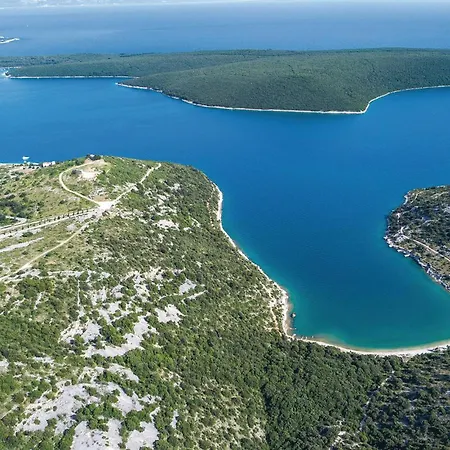 Stunning In * Šajini