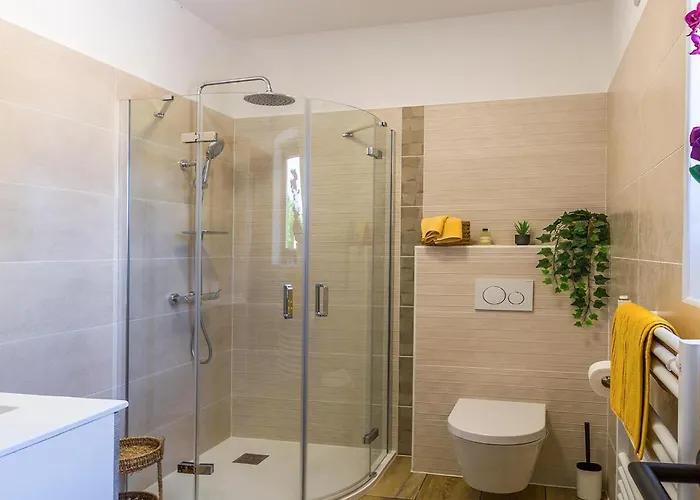 Vikendica Gorgeous In Sajini